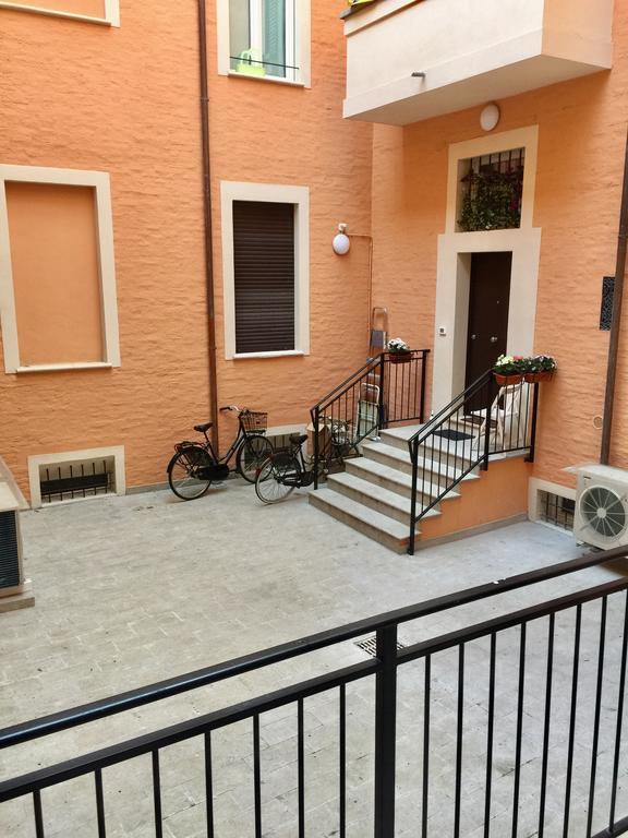 Apartament Residenza Sant'Orsola Azzurra Mazzini Bolonia Zewnętrze zdjęcie